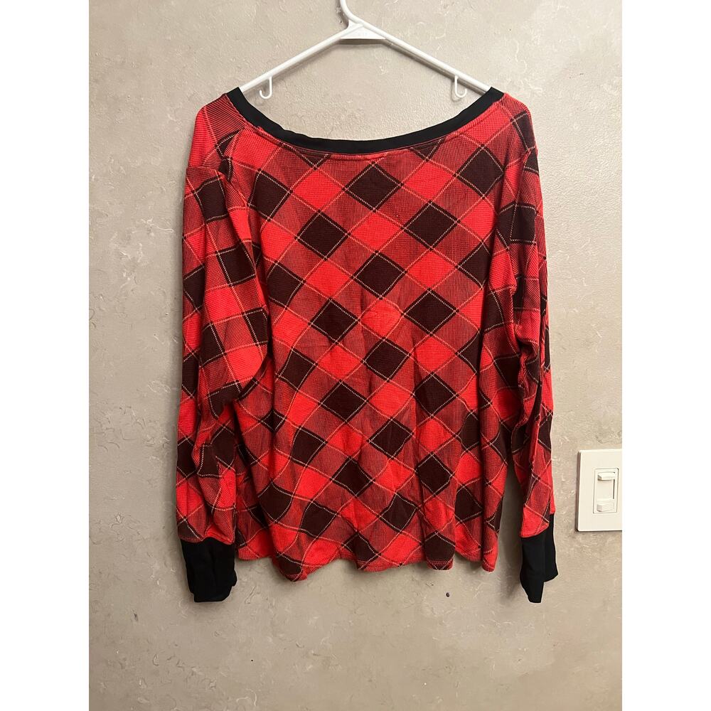Victoria’s Secret Red Black Plaid Pajama Set XL Long Sleeve Top & Pants - Picture 7 of 15